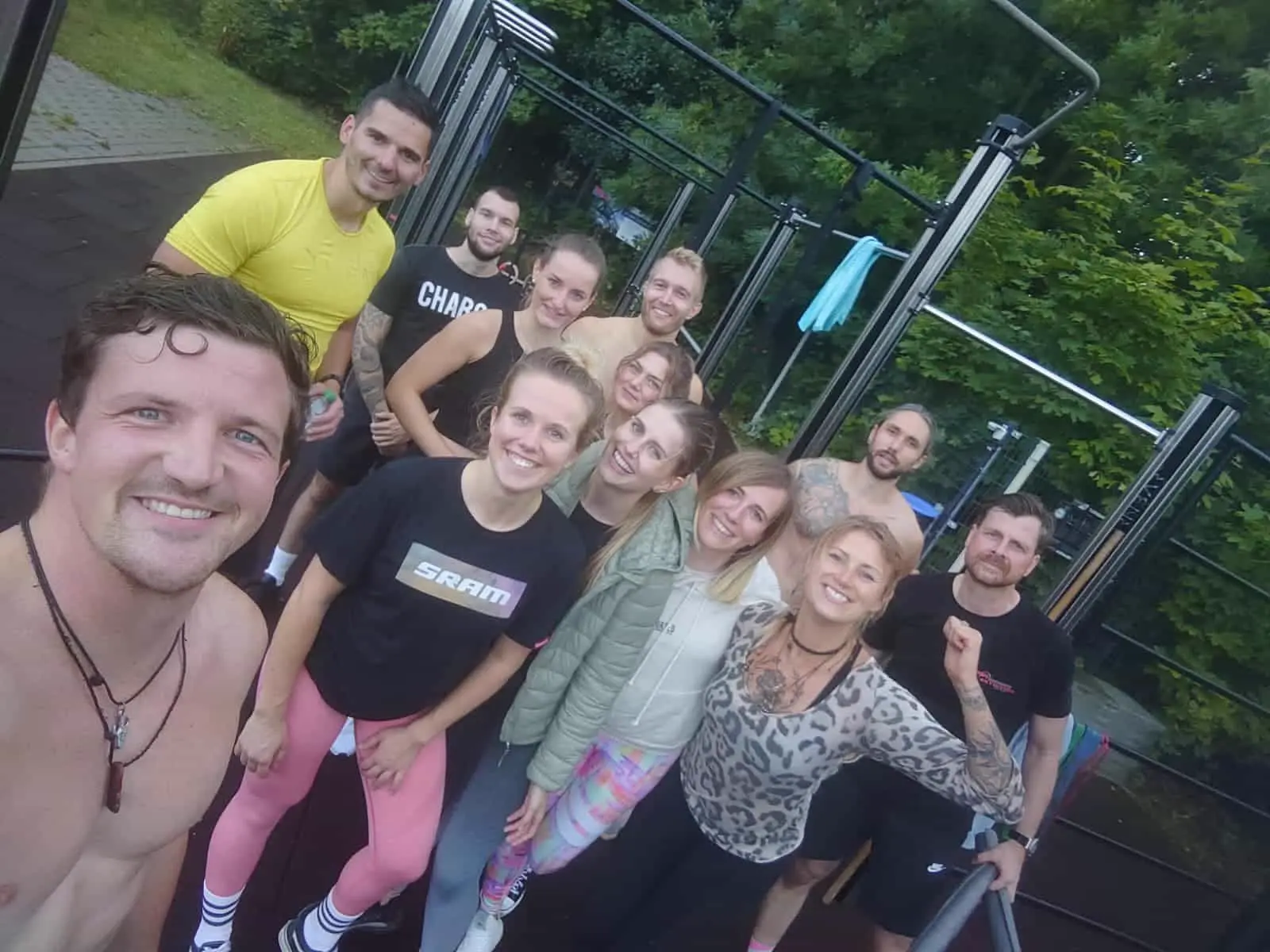 Das EFC Calisthenics Team beim Training